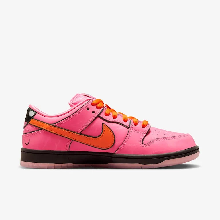 The Powerpuff Girls x SB Dunk Low Blossom–Elegante