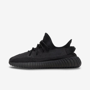 Yeezy Boost 350 V2 Onyx–Elegante